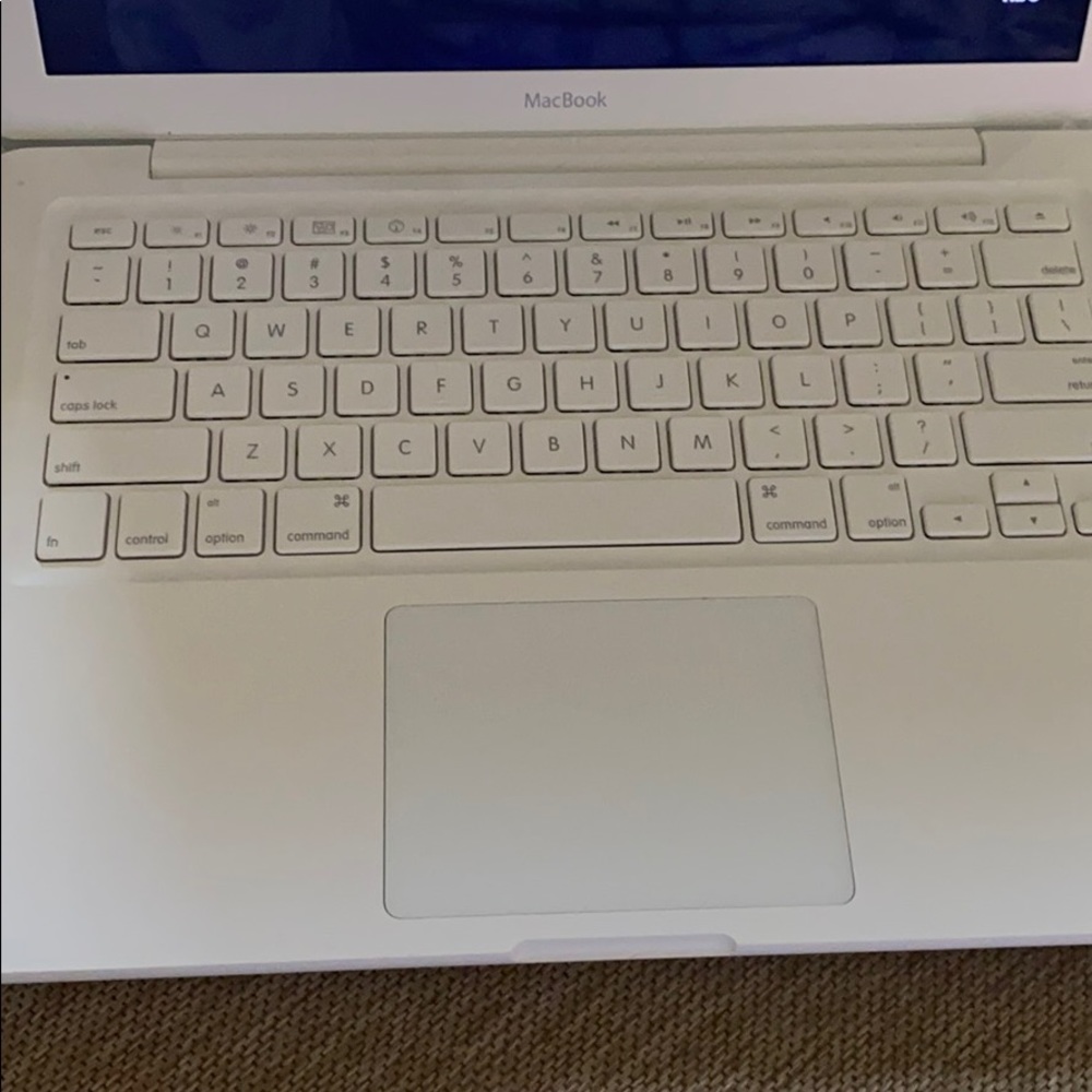 MacBook